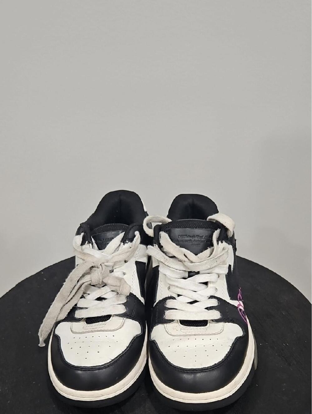 Black and White Low-Top Sneakers with Pink Accent